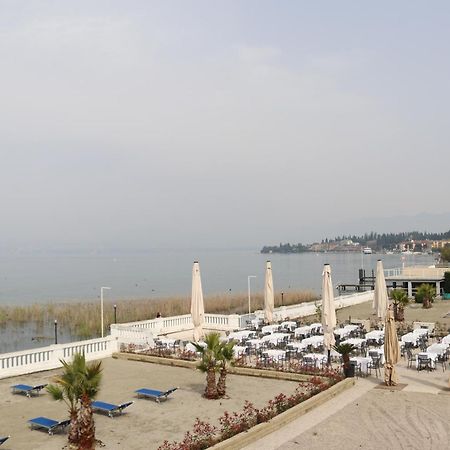 Hotel Villa Trieste Sirmione Exterior foto