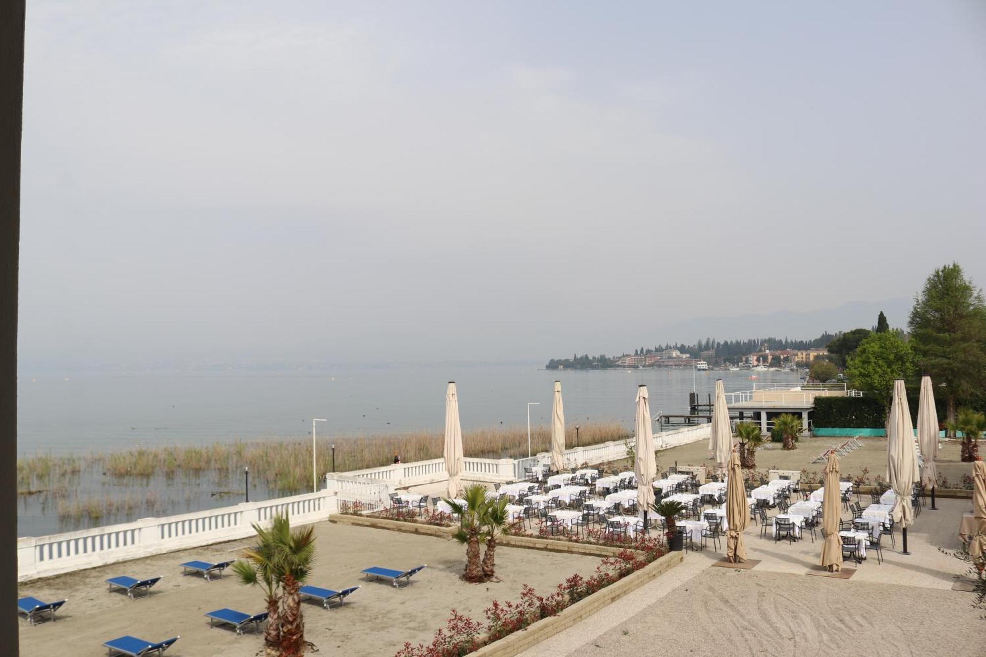 Hotel Villa Trieste Sirmione Exterior foto