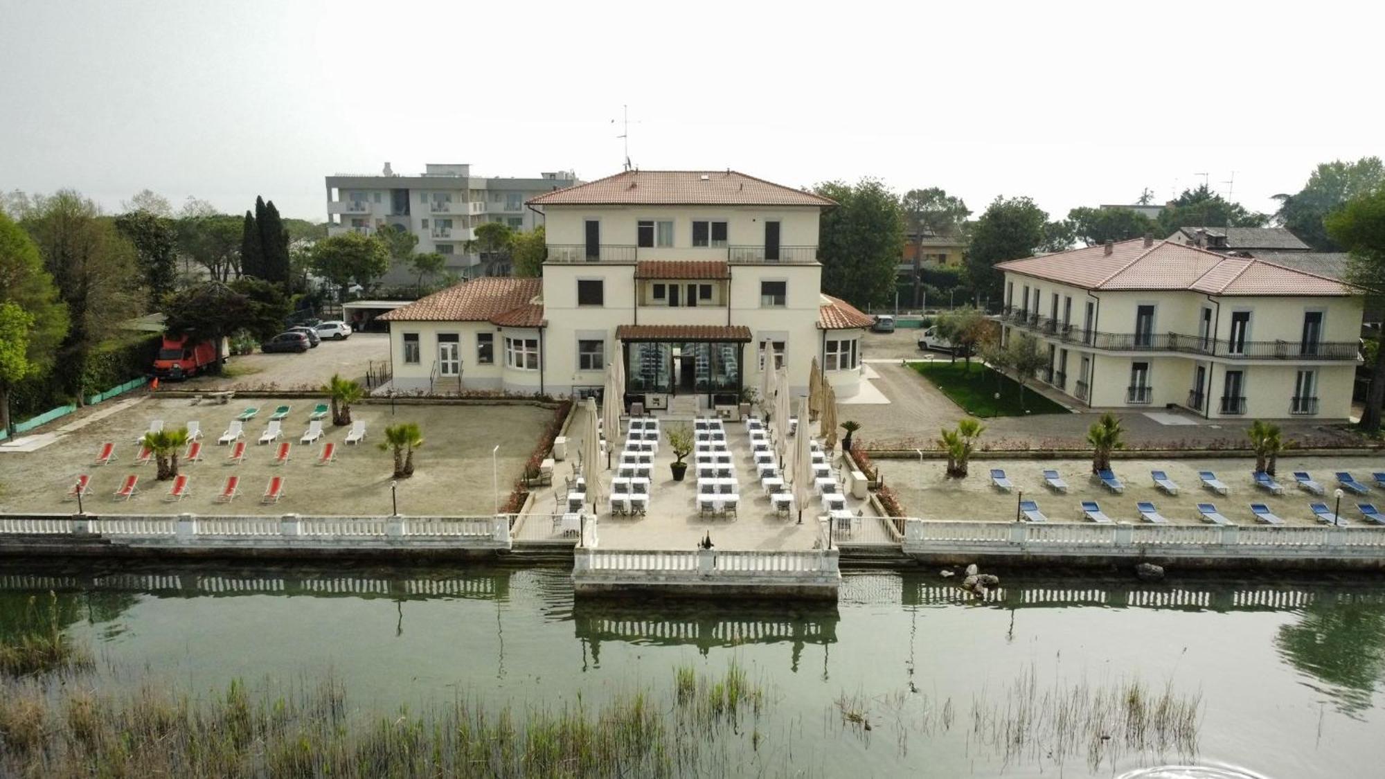 Hotel Villa Trieste Sirmione Exterior foto