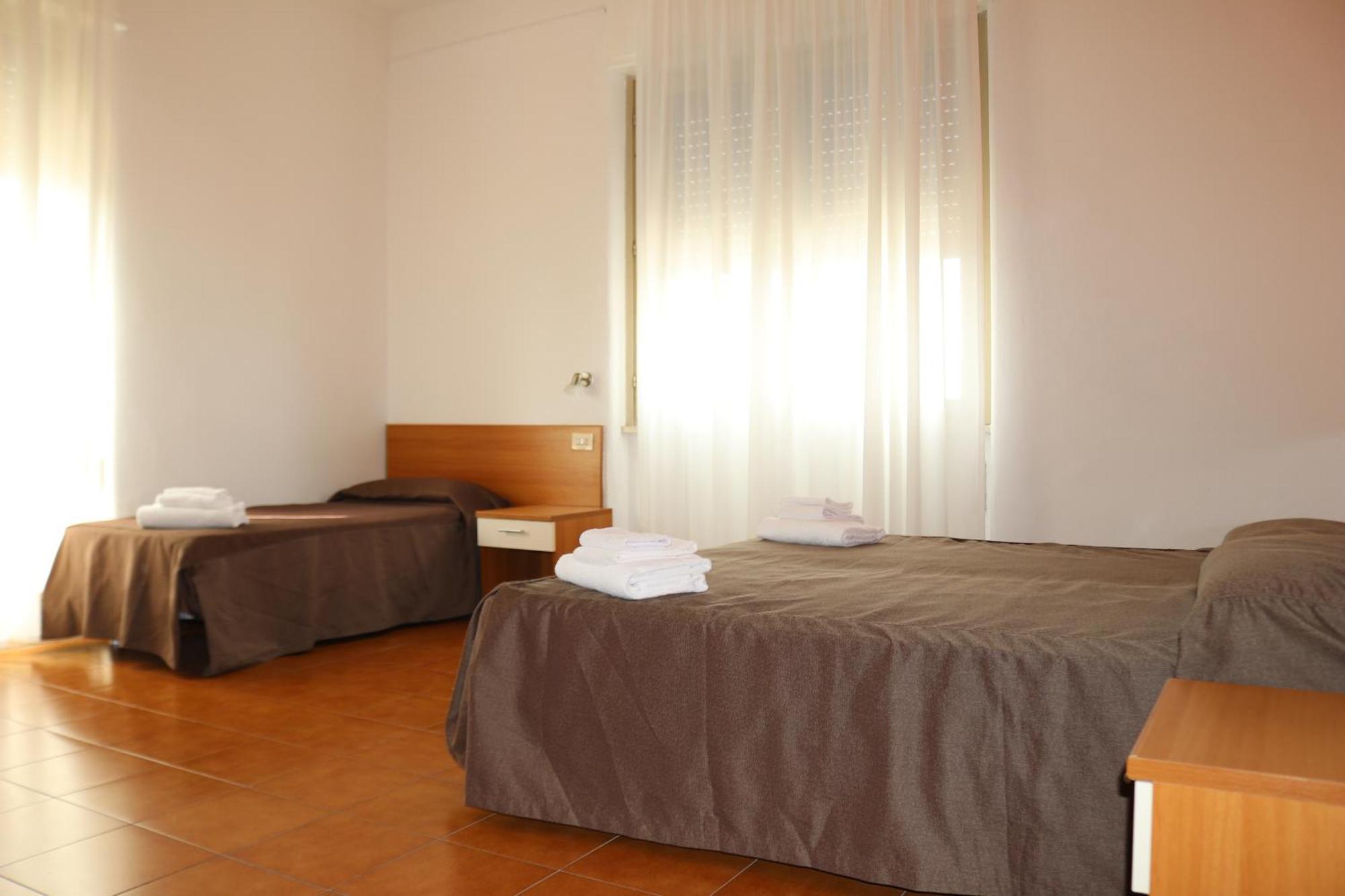 Hotel Villa Trieste Sirmione Exterior foto